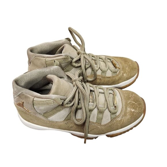 NIKE AIR JORDAN 11 RETRO NEUTRAL OLIVE-STOUT 2018 AR0715-200 WMNS SZ 8.5 - Picture 3 of 16